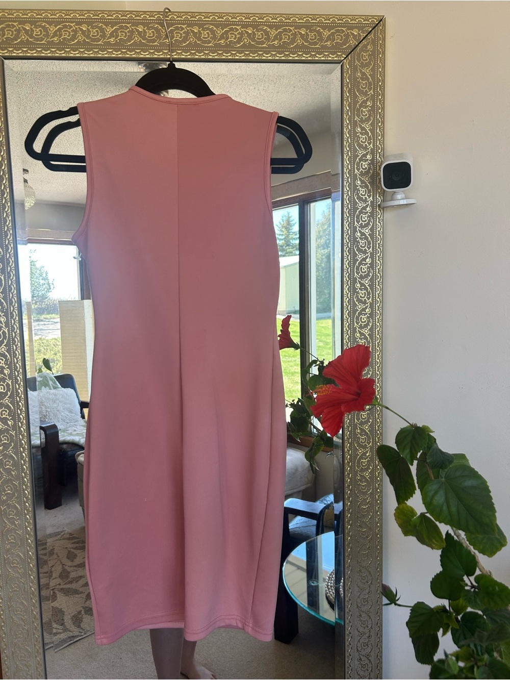 Sleeveless Zip-Front Pink Bodycon Dress - Picture 4 of 4